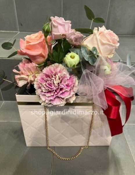 Borsetta fiorita rosa