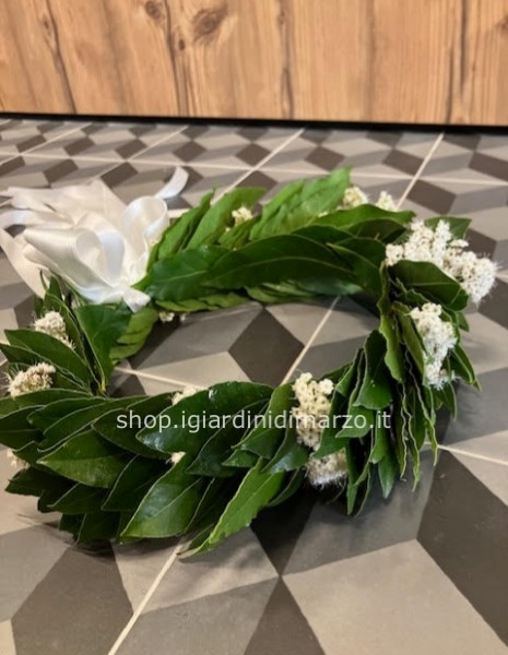 coroncina di laurea con gypsophila
